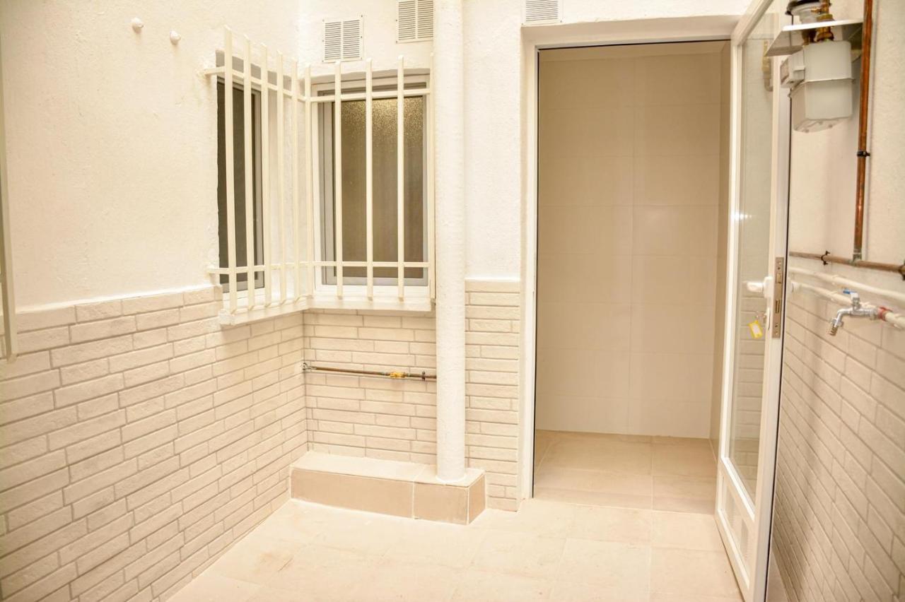 Apartamento Brisa Marina Apartment Valencia Bagian luar foto